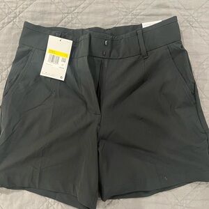 Women’s Nike Golf Shorts - Black